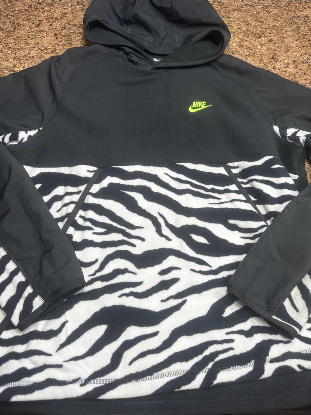 WORN ONCE Nike Black & White Zebra-Panel Pullover Hoodie Medium